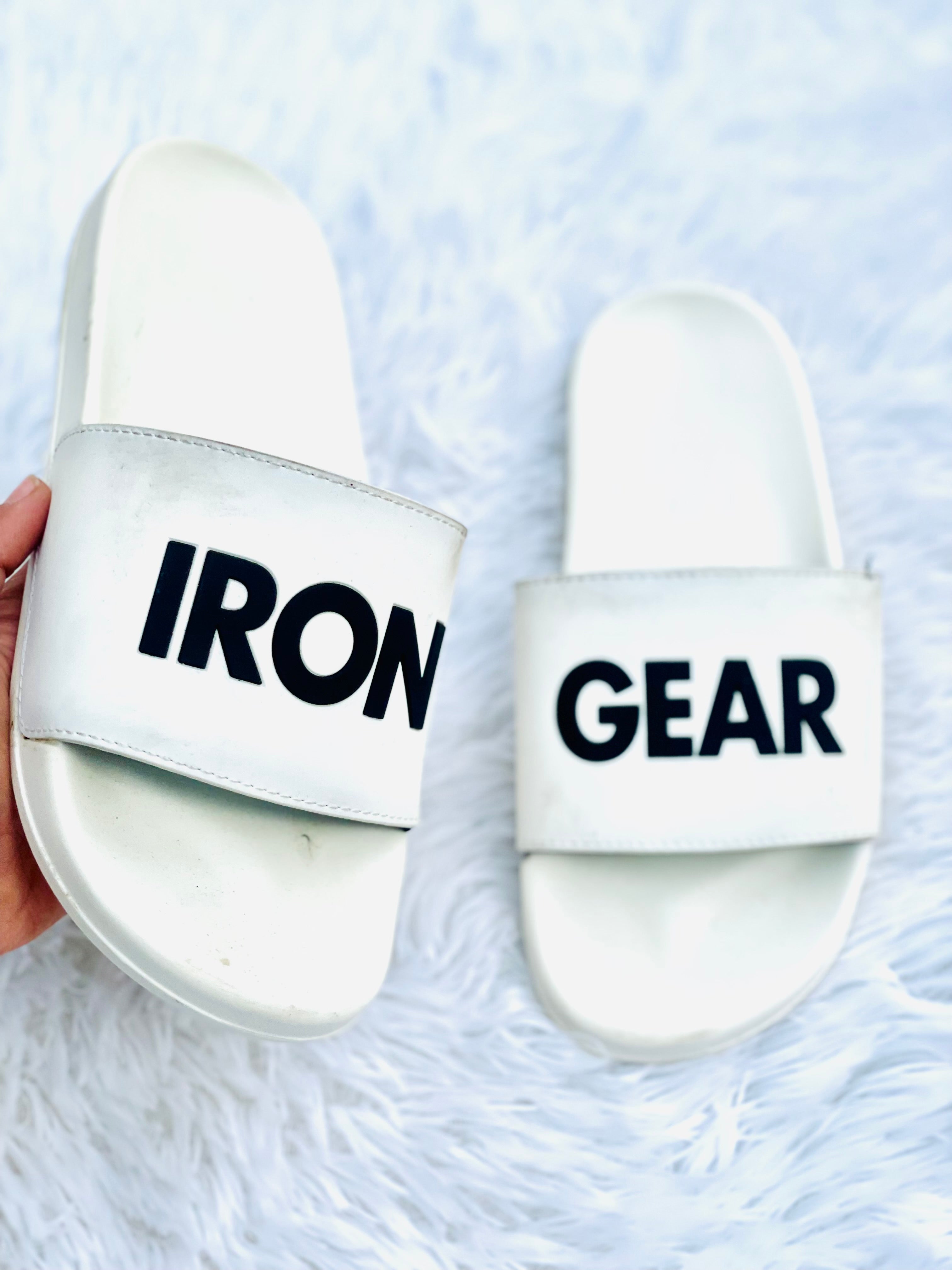 Iron grea white