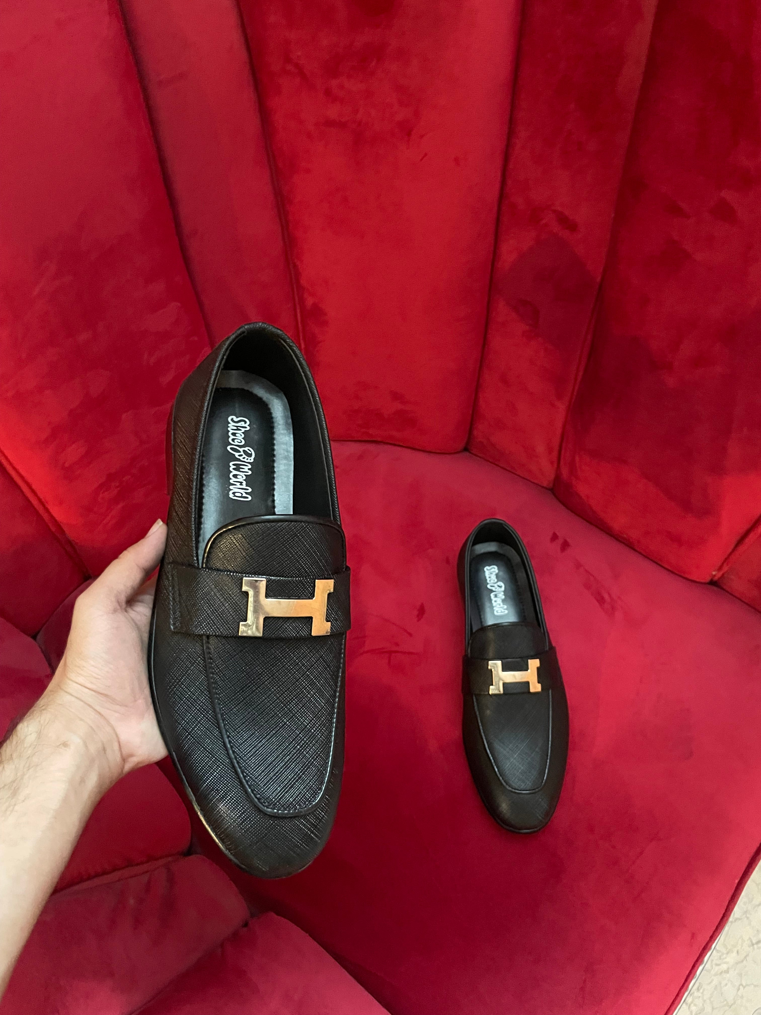 H logo shoes