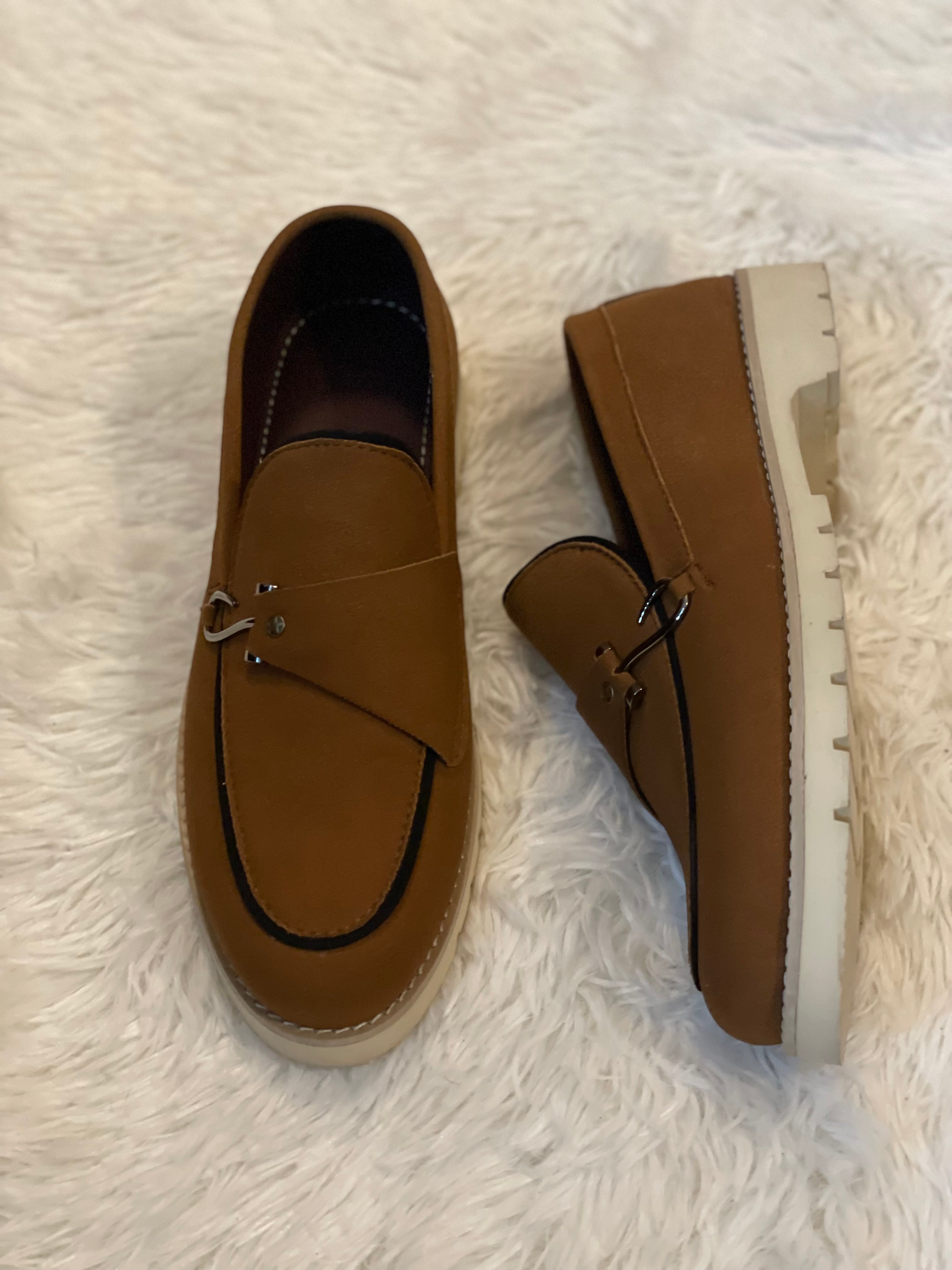 V shoes