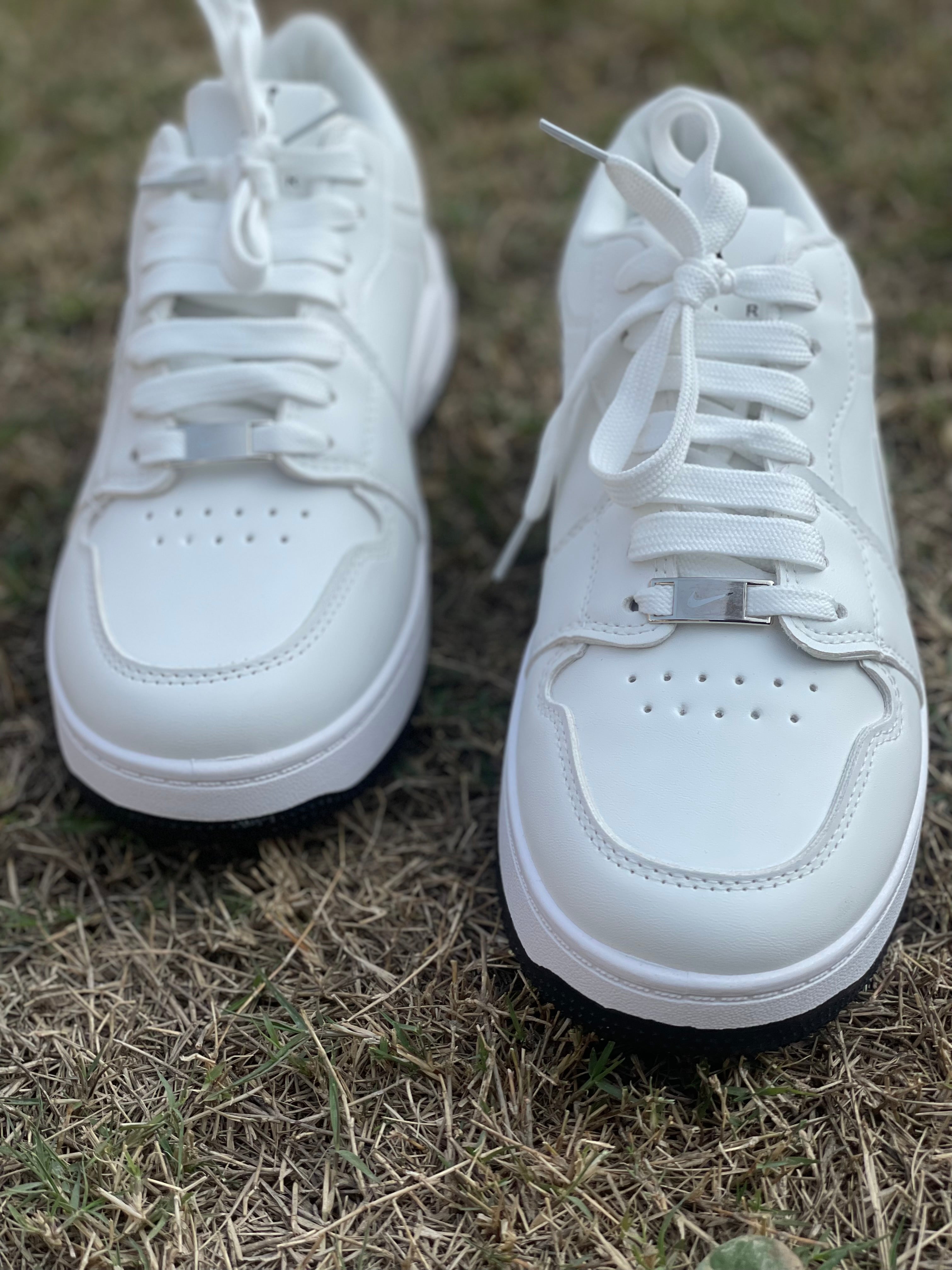 Sneaker white and black