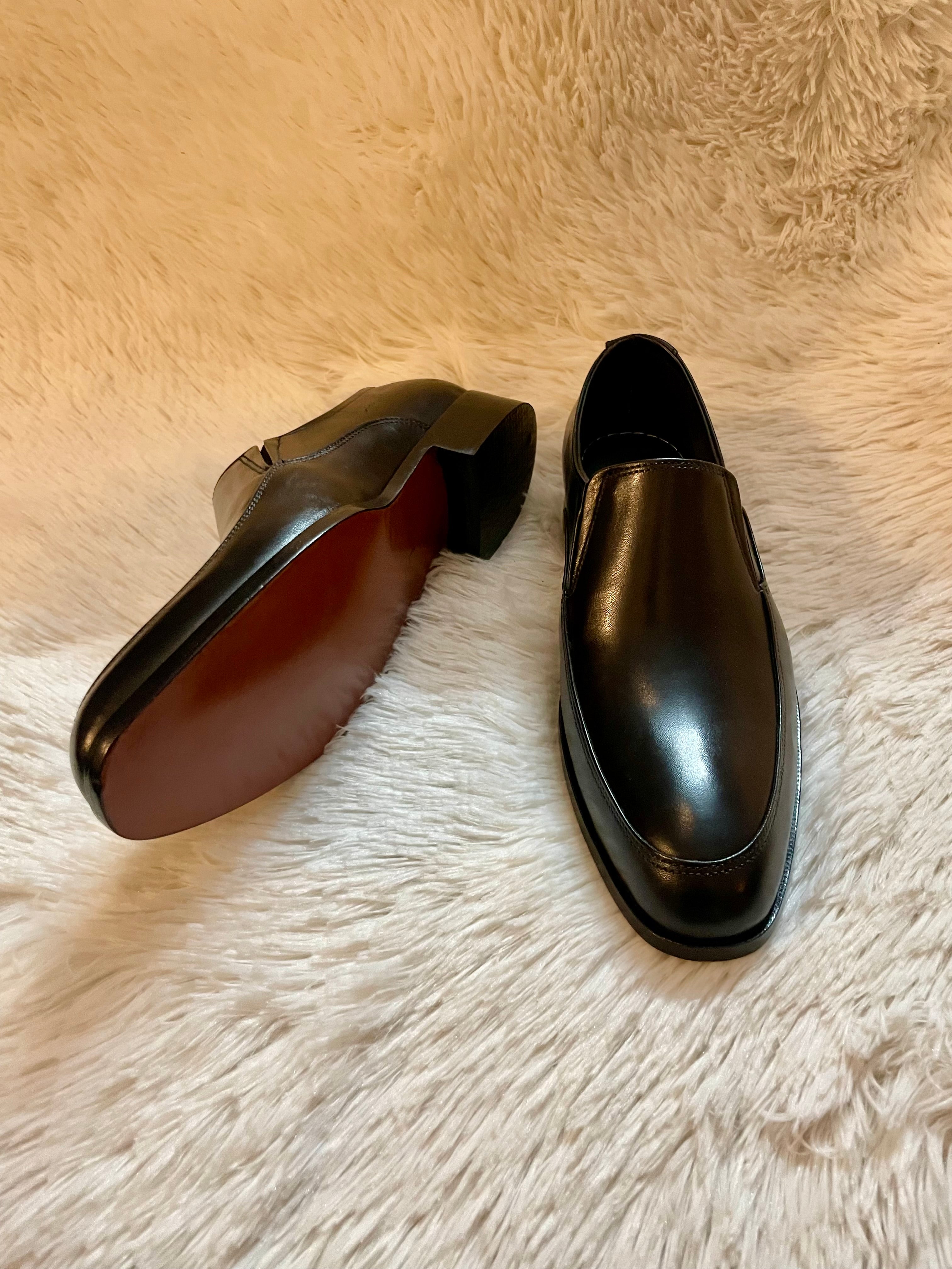 Totally leather plan black