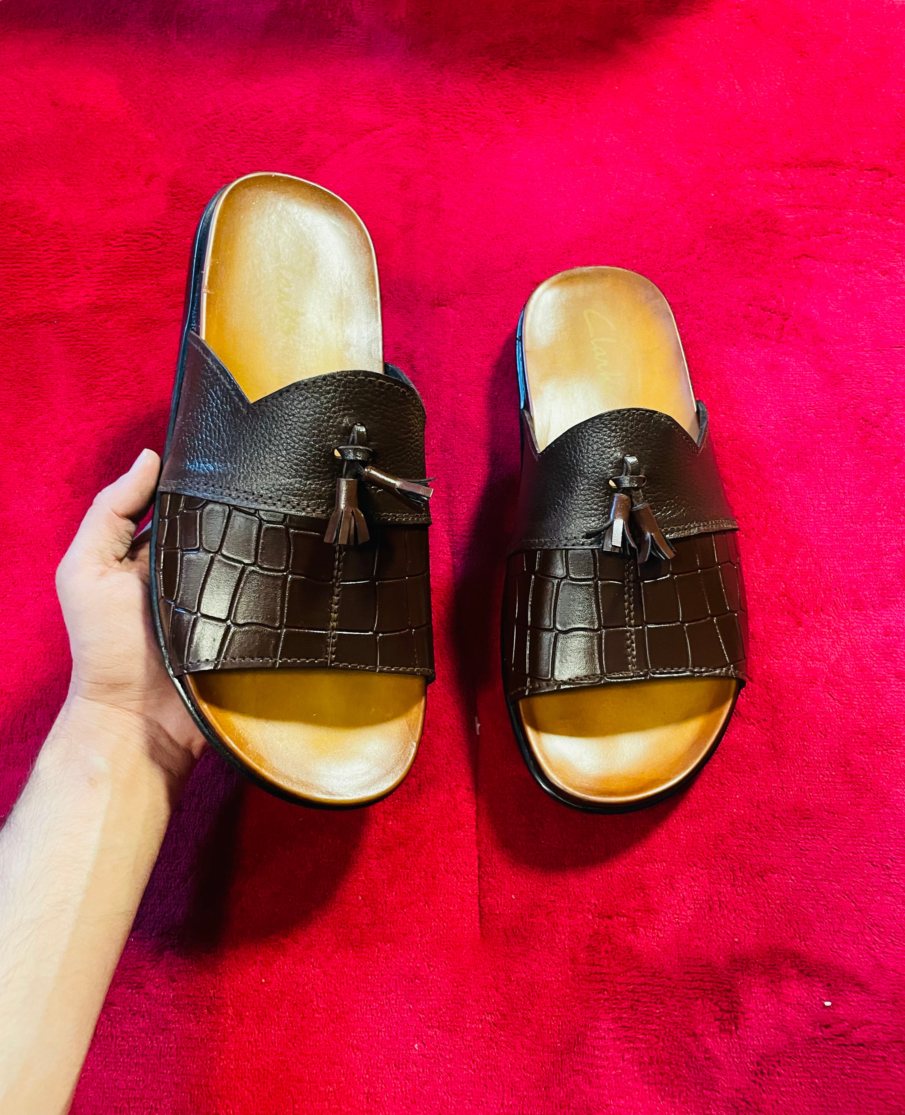 Brown tesell slipper