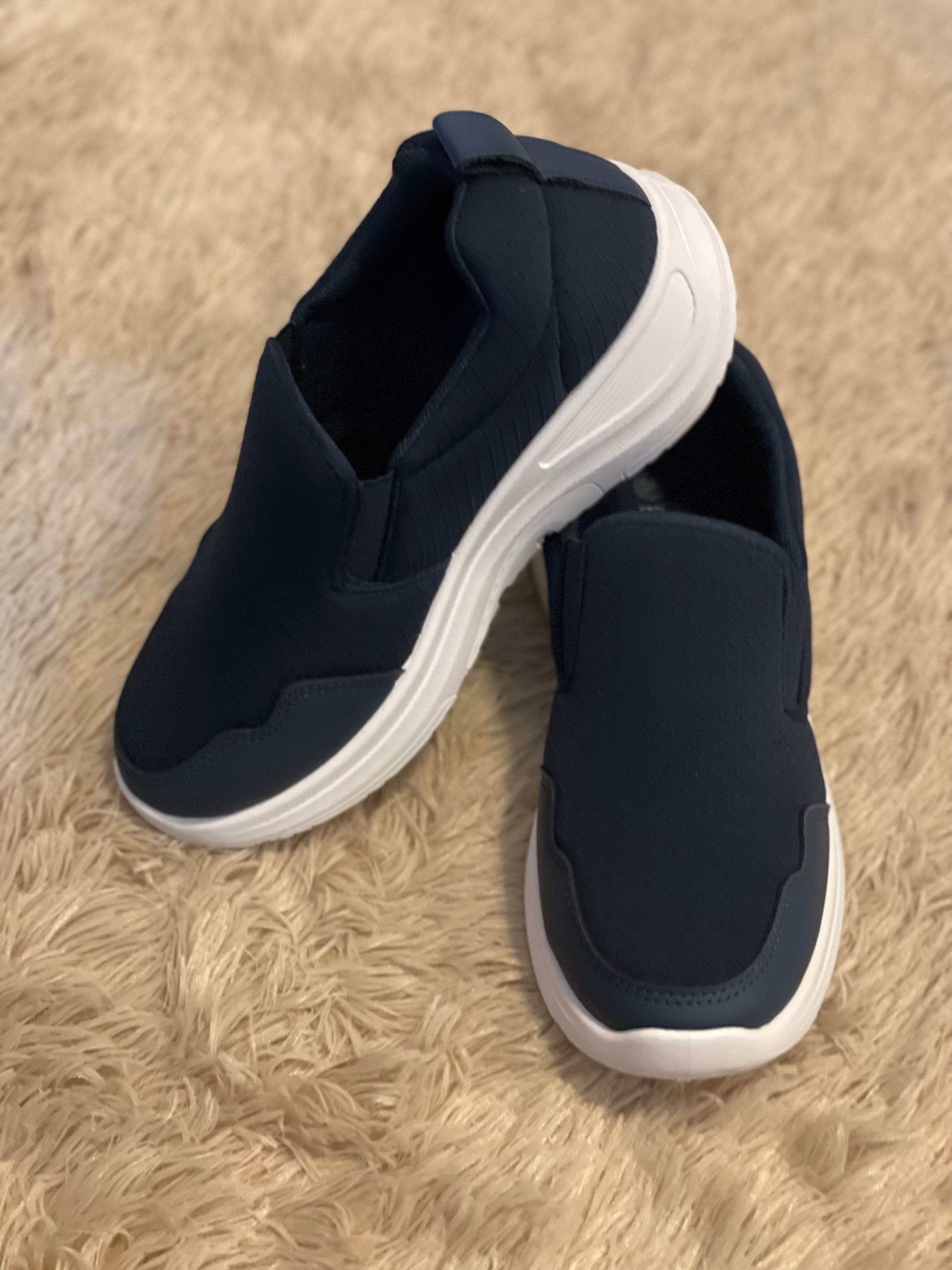 Sportshoes