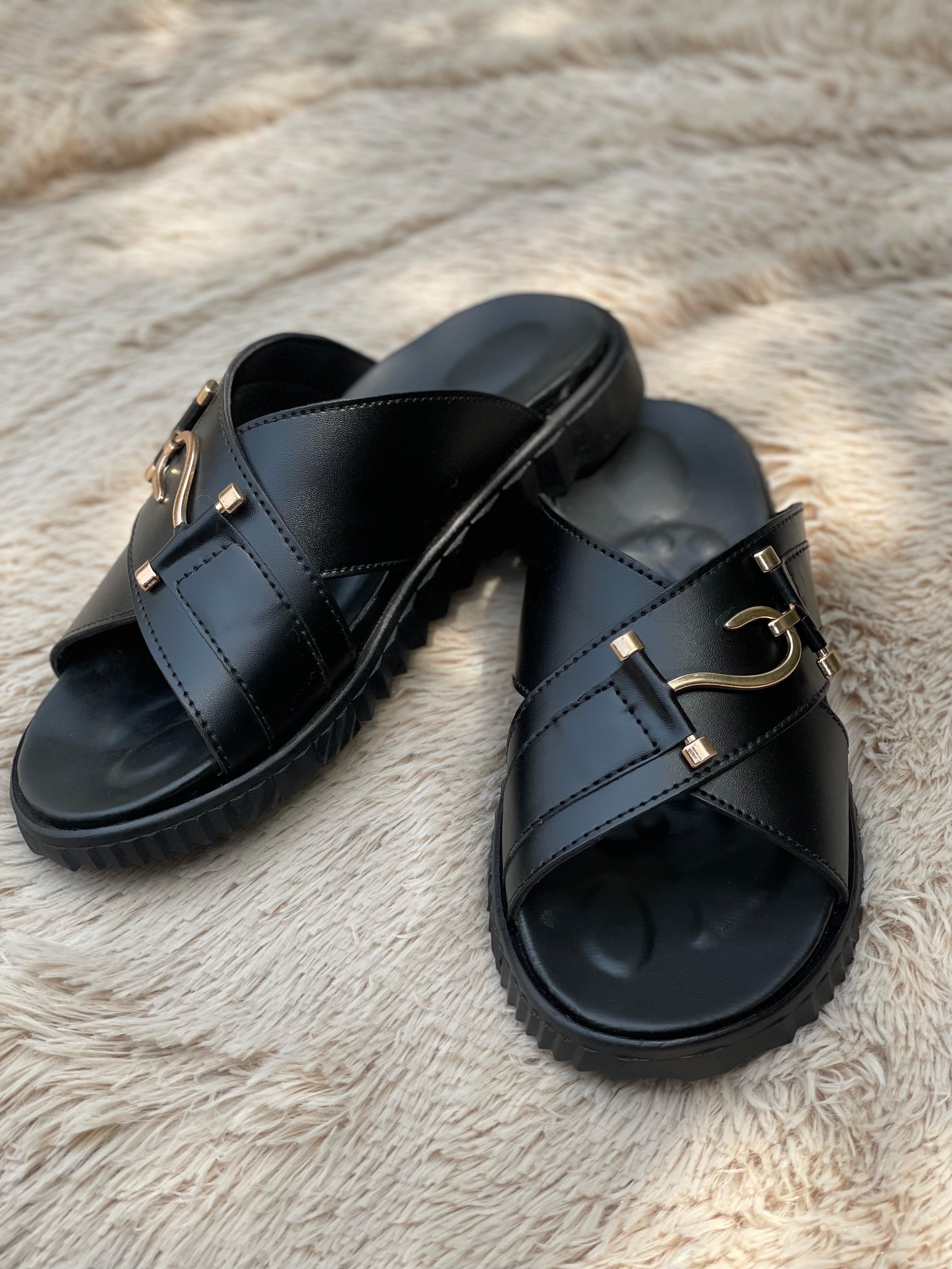 S log slipper