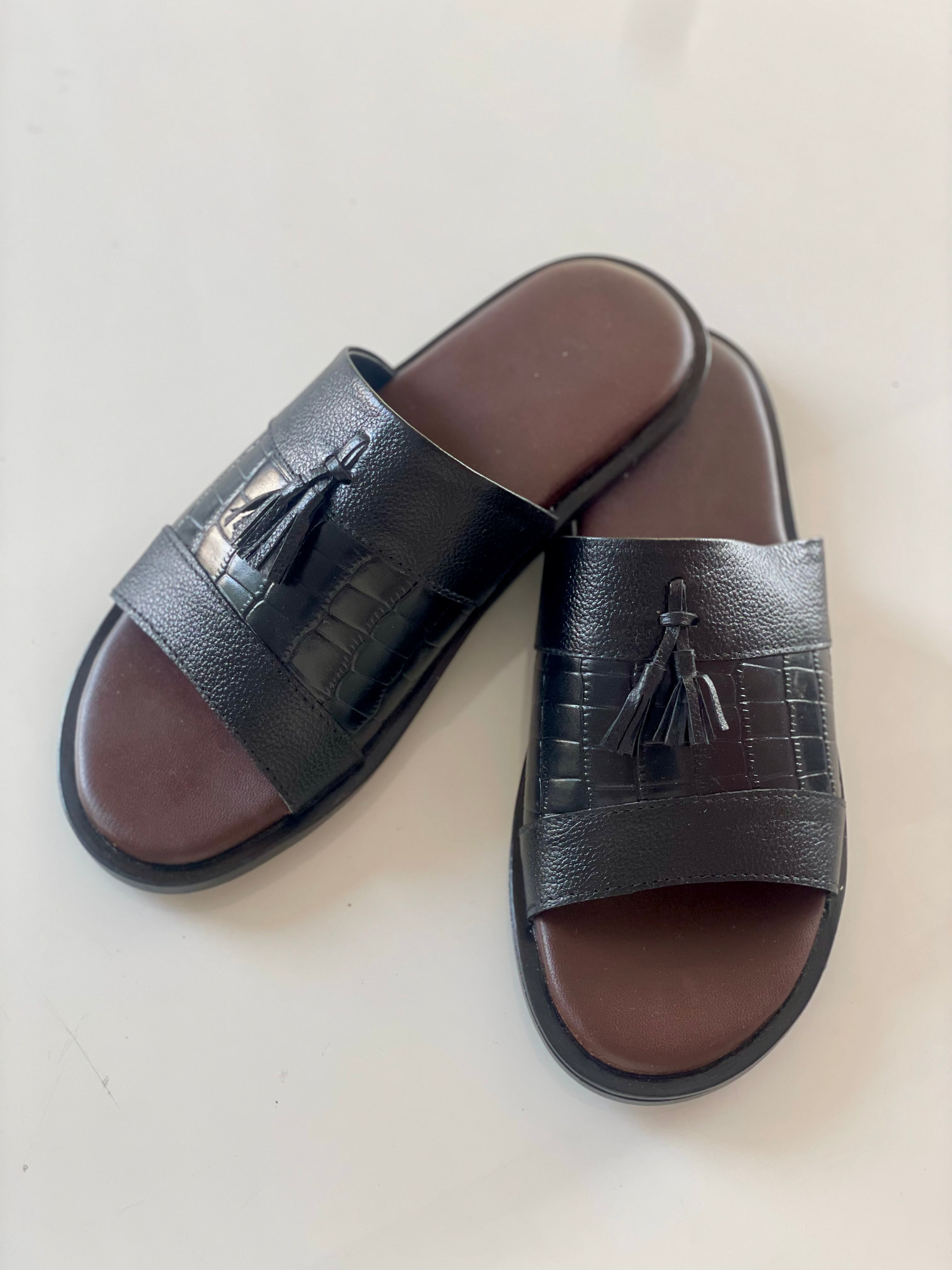 Flat slipper