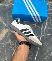 Samba white and black