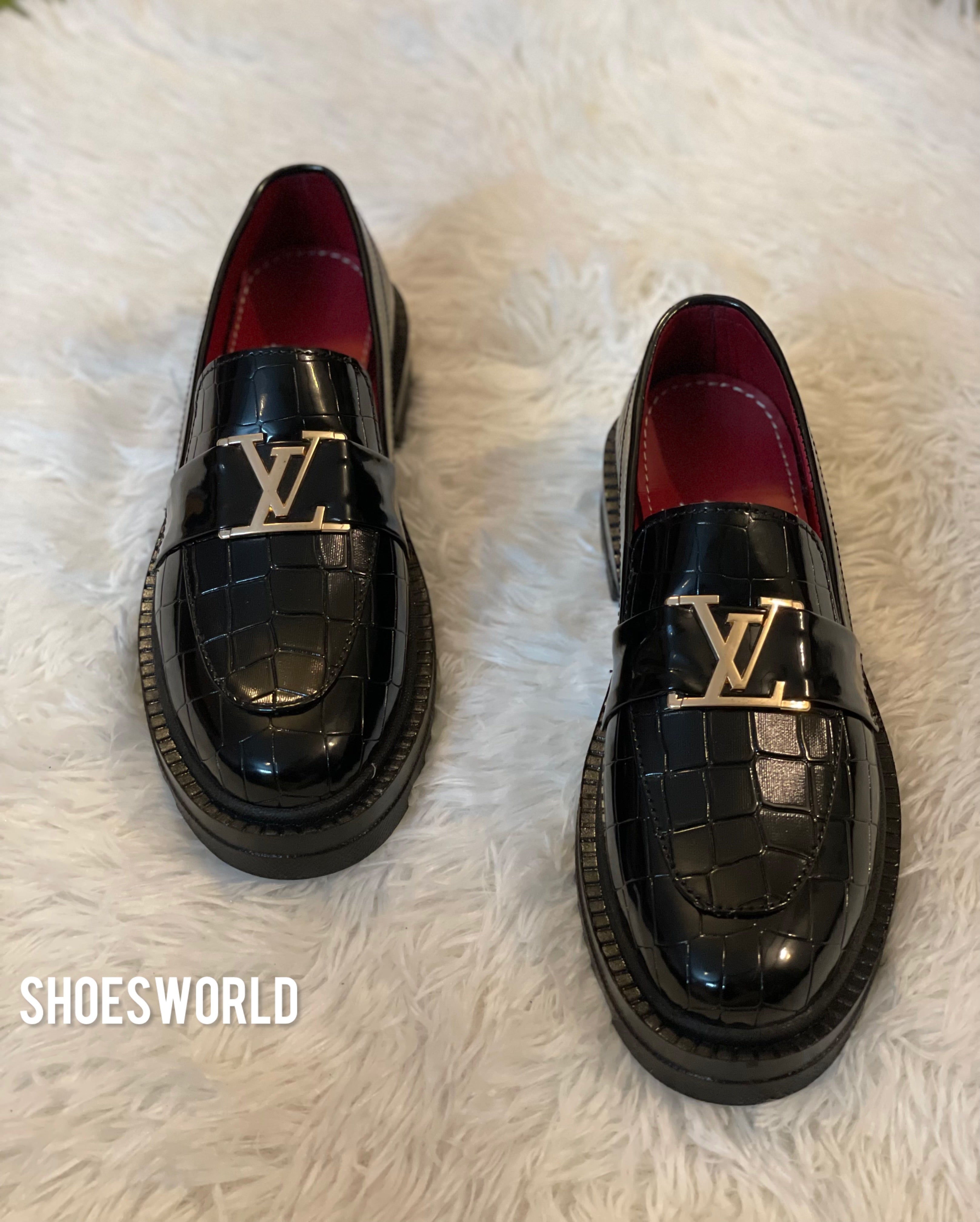 Chunky loafers lv