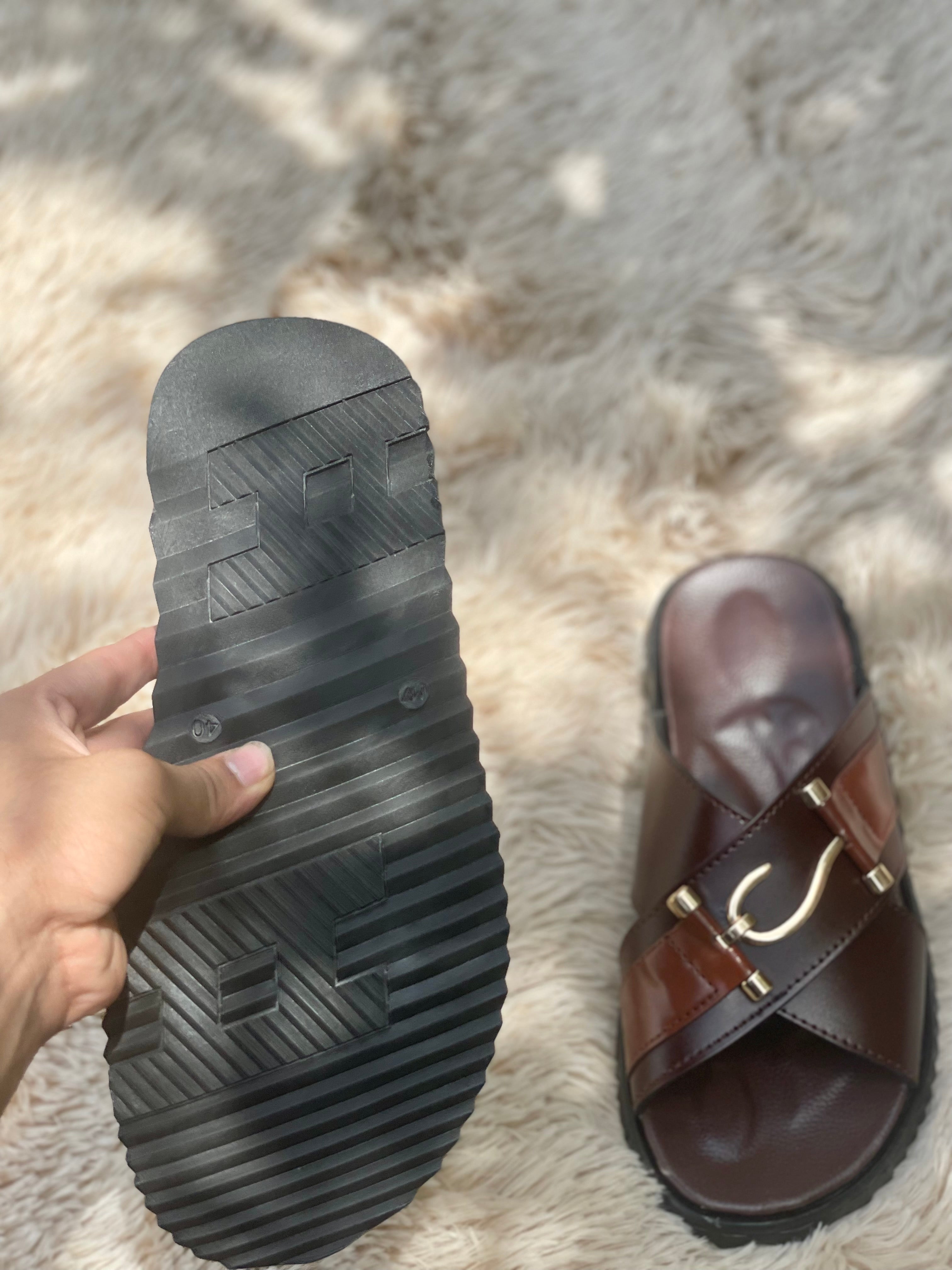 S log slipper (br)